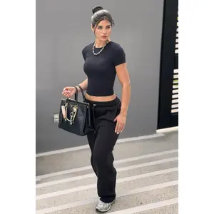 Essential Seamless T Shirt