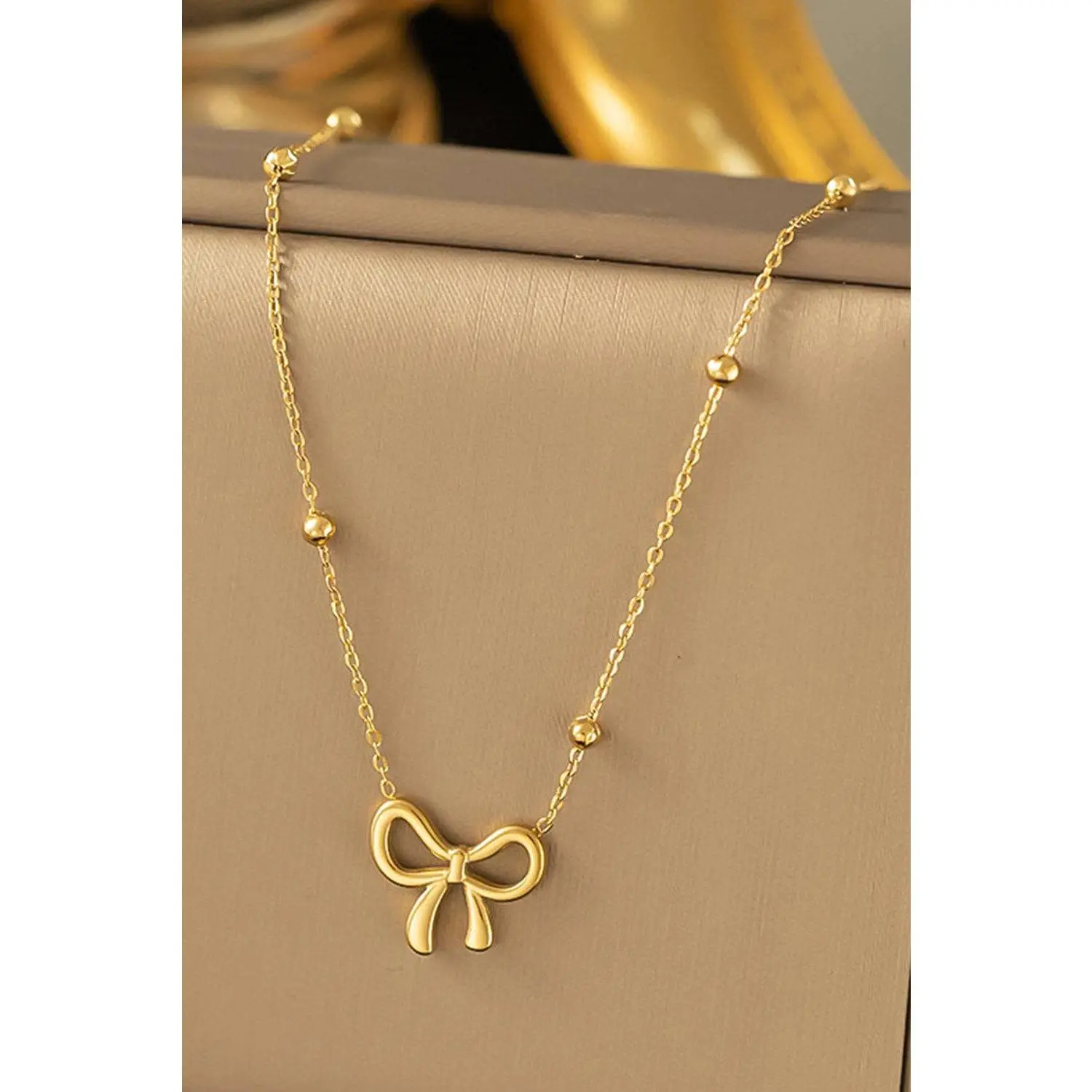 Women's Fake Gold Bowknot Pendant Plated Clavicular Necklace - Bow Charm, Bow-Tie, Chic Cute Costume Jewelry Accessory, Necklaces For Women, Bow Charm Necklaces