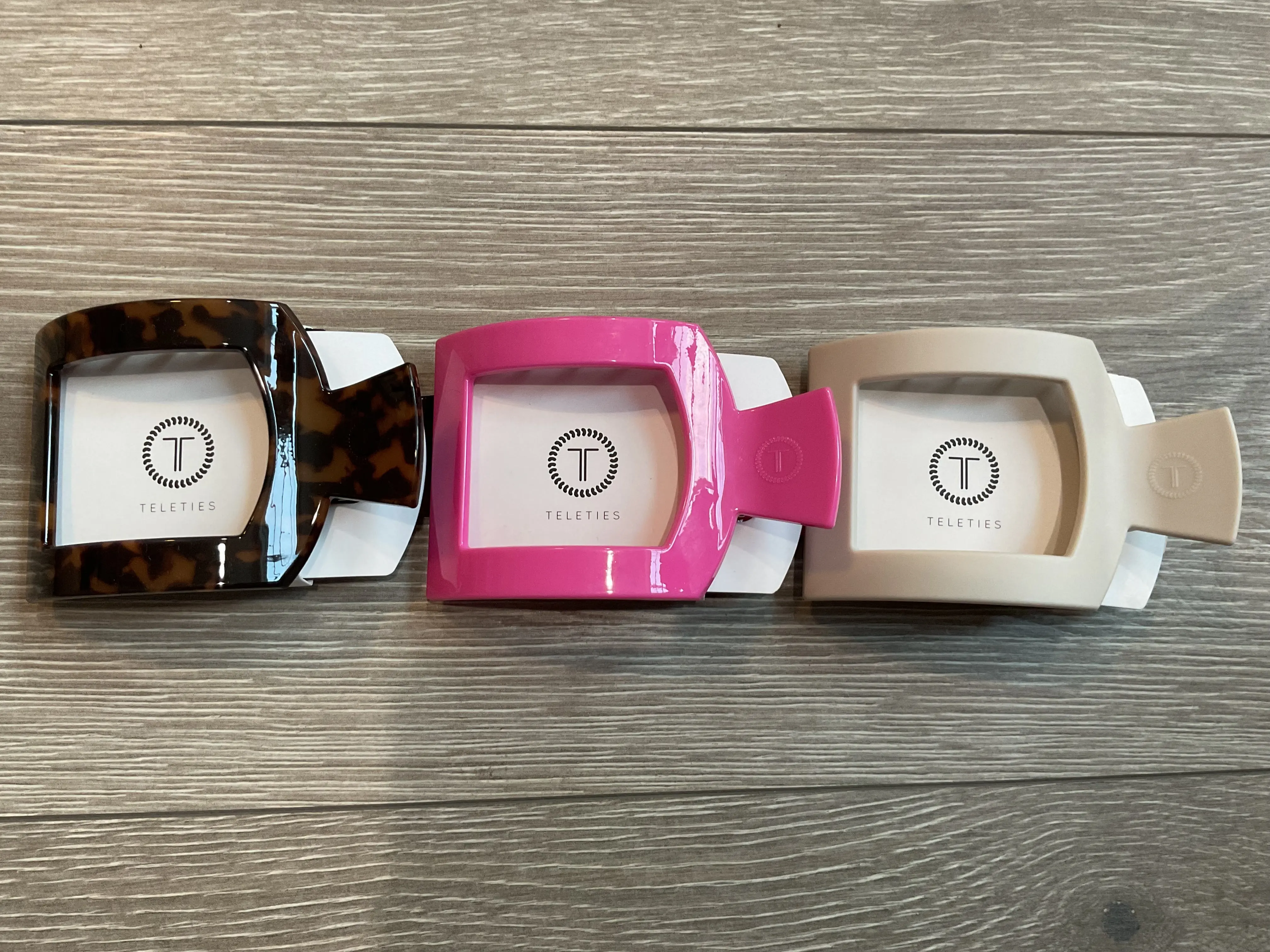 Teleties Large Flat Square Clip - Product Description Provided