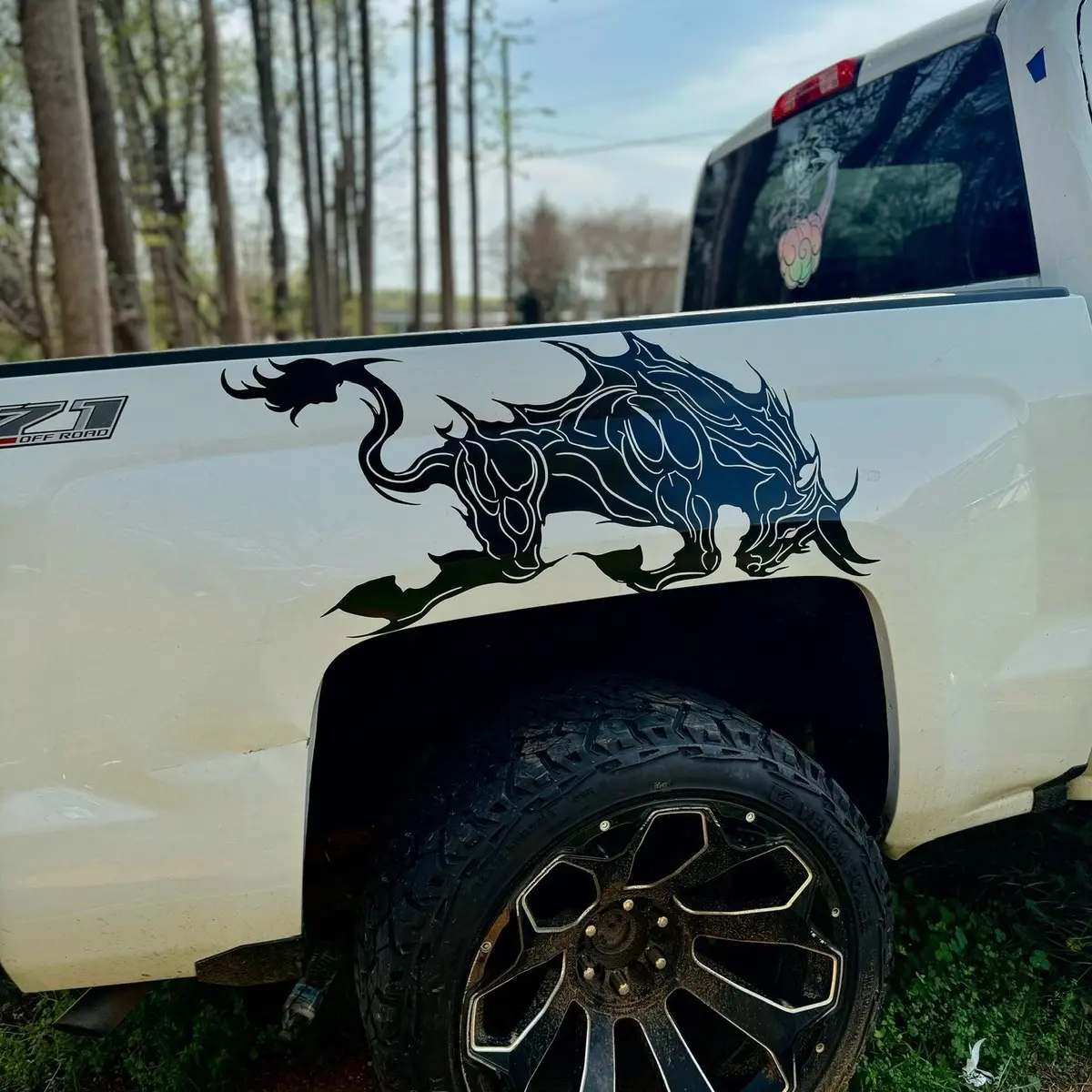 Mad Bull Decal Truck Car Exterior Accessory Decal Sticker - 4 Sizes Available  - Outdoor Car Truck Vinyl , 7+ Years Lasting - Step-by-Step Instructions Included - Easy Apply stickers