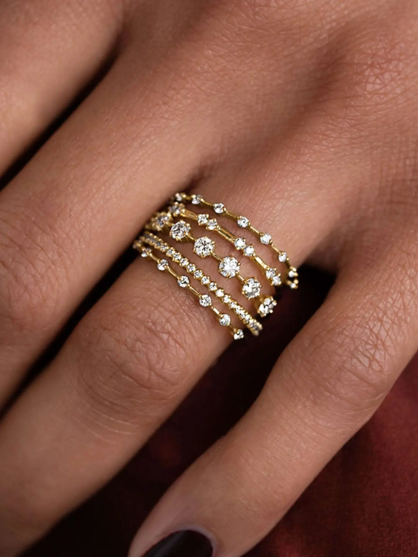 Rhinestone Design Ring, Elegant Rhinestone Ring, Exquisite Fashion Jewelry Ring, Stackable Ring, Suitable for Women Wedding Engagement Commitment Party Daily Clothing Decoration Accessories