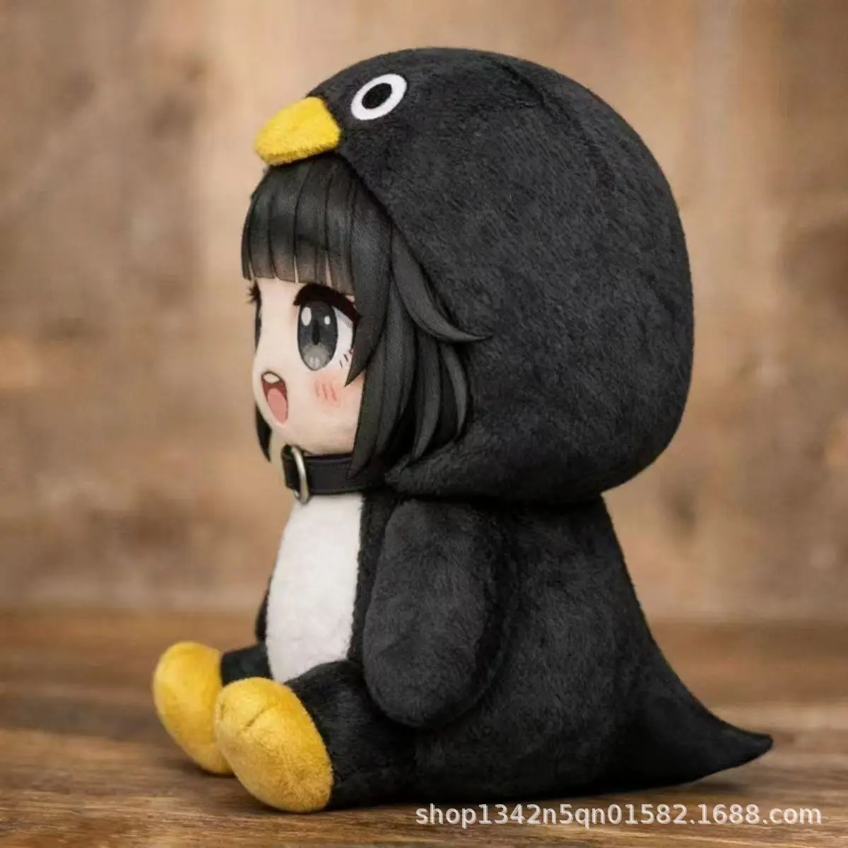 Cooing Penguin + Collar