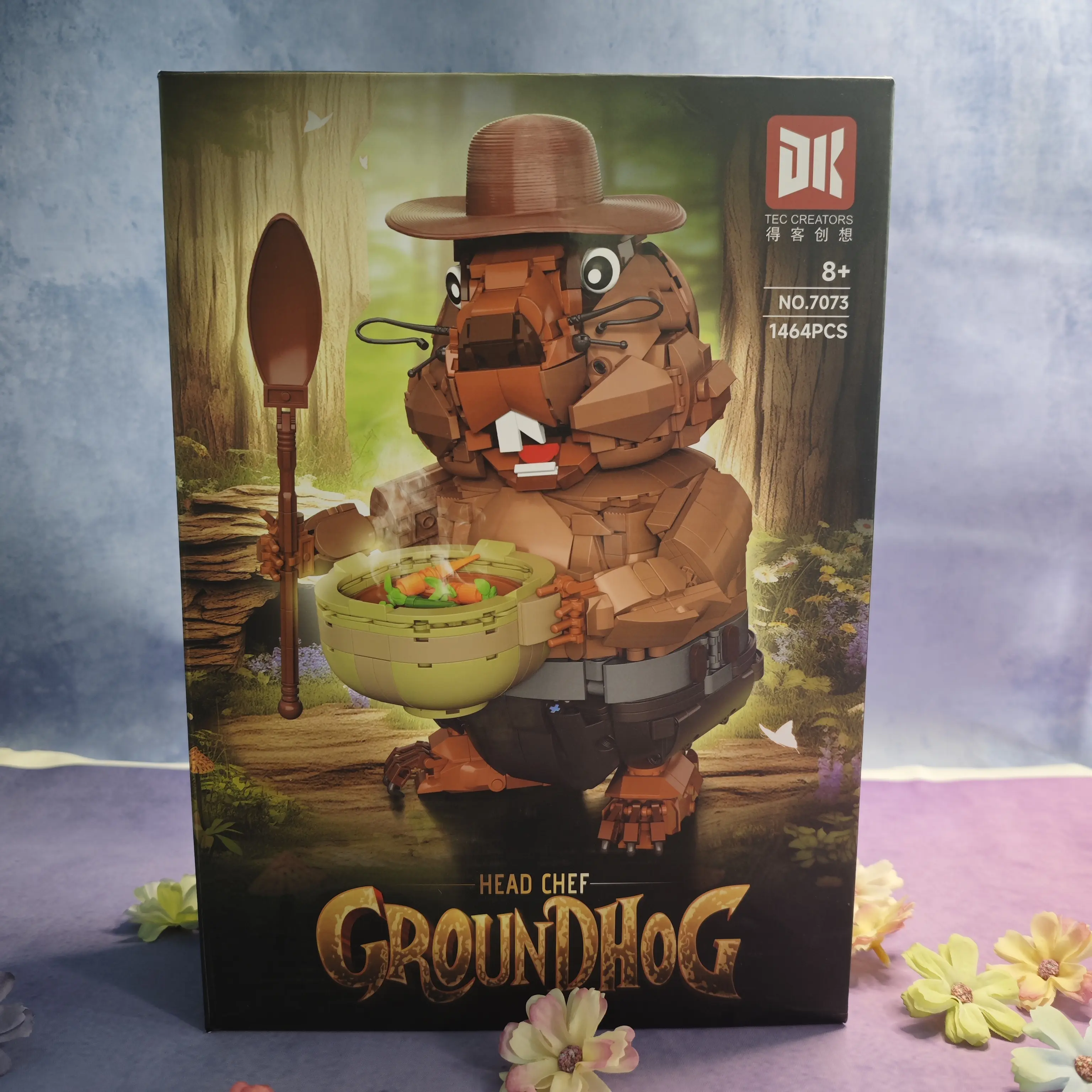 Cute Woodland Groundhog Model Building Kits - DIY Assembly Kit, Collectible Construction Set with Cooking Pot, Hat Figures Combo, Gaming Room Desk Decor Toy Gift for Teens