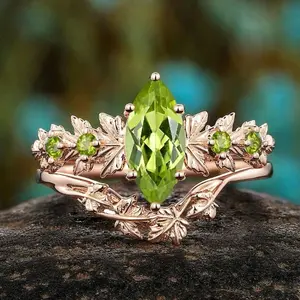 New rose gold ring with green zircon inlay, creative marquise floral design, women's wedding jewelry