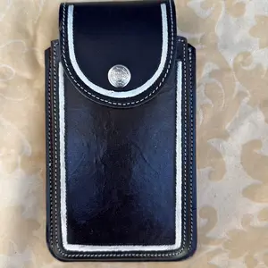 Phone case cordoneada