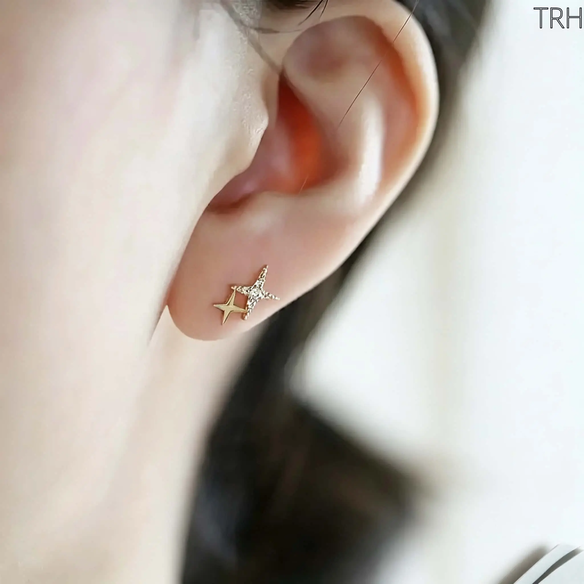 Women's 2-Piece Mixed Color Gold Star Stud Earrings, Sparkly Zircon Rhinestone Jewelry, Dainty Minimalist Accessories for Daily Wear, Party Gifting, Gold Stud Earrings