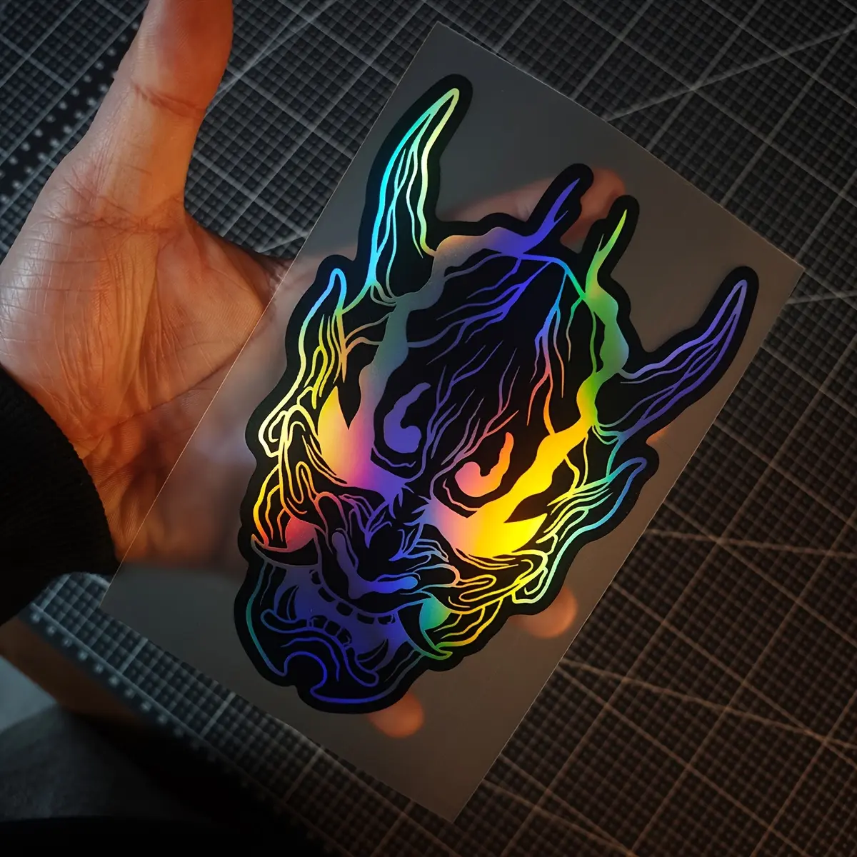1PC Dark Cyber-Style Laser Iridescent Hannya Mask Sticker, Car Decorative Sticker, Stickers For Cars, For Car Bodies, Motorcycle Panels, Japanese Hannya Mask + Gradient Laser Decor, Vehicle Exterior Decoration