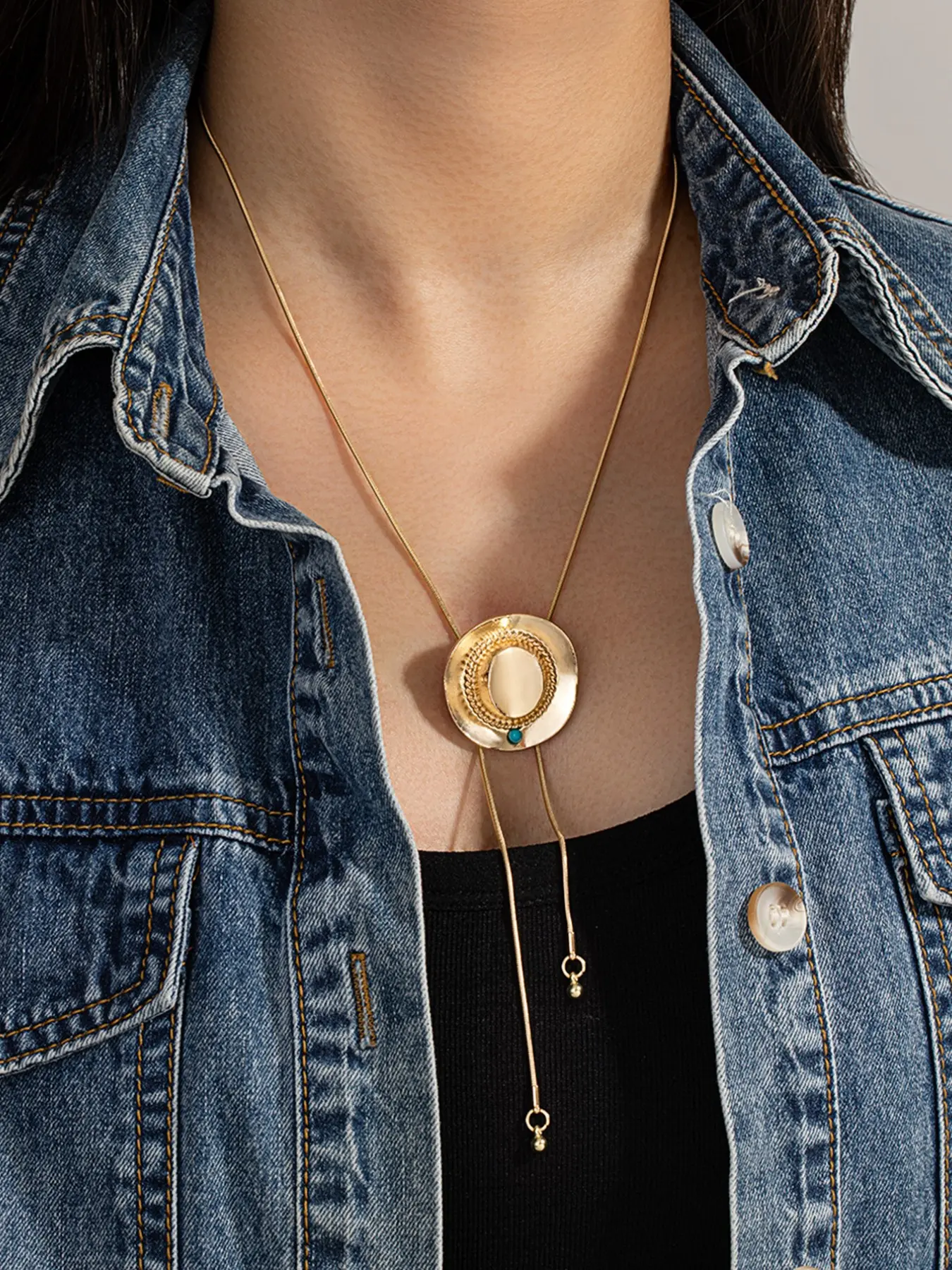 Vintage Style Cowboy Hat Pendant Necklace, Fashion Necklace, Adjustable Drawstring Sweater Chain, Versatile Accessory for All Seasons