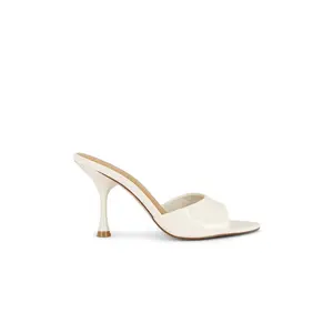 Steve Madden Santi Sandal in Bone Patent