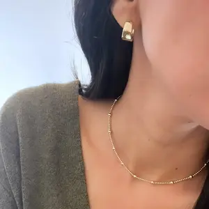 mini billie necklace