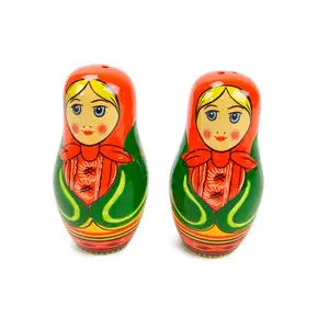 Russian Nesting Doll Collectible Salt & Pepper Set