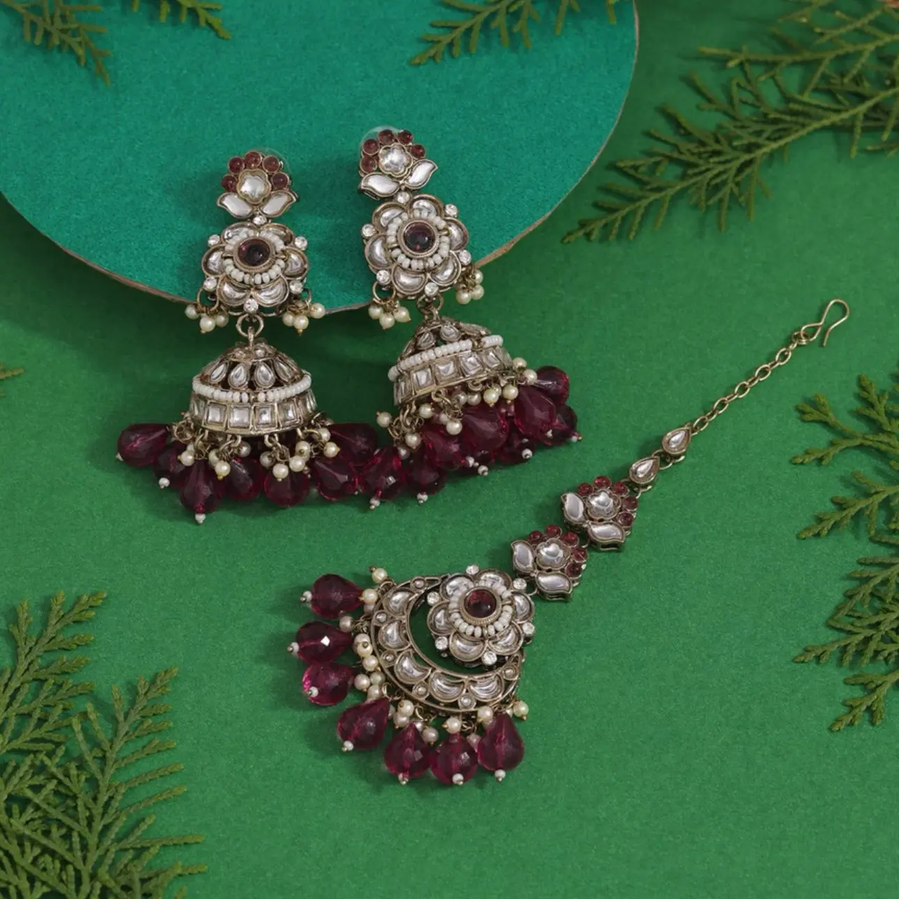 Magenta Color Kundan Earrings With Maang Tikka
