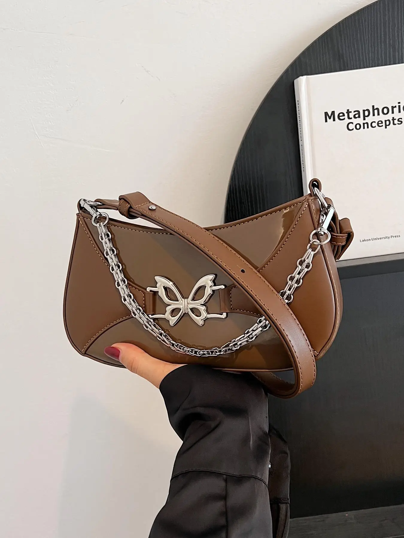 Women's Fashion Chain Decor Butterfly Design Shoulder Bag, Trendy All-match Solid 90s Vintage Small Handbag, Y2k Matching Underarm Bag