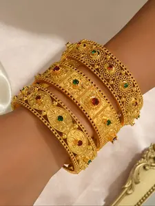 Elegant Copper Inlaid Synthetic Zircon Hollow Flower Wide Band Exaggerated Vintage Palace Style Bracelet for Middle East Women