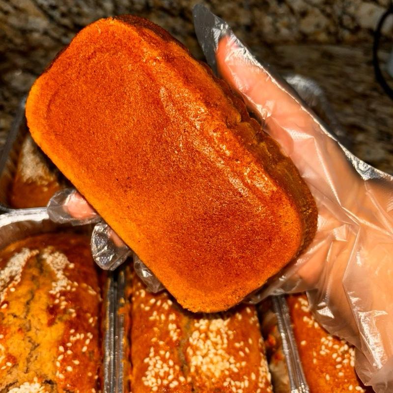Pan de torta salvadoreño  caja de 3 mini tortas