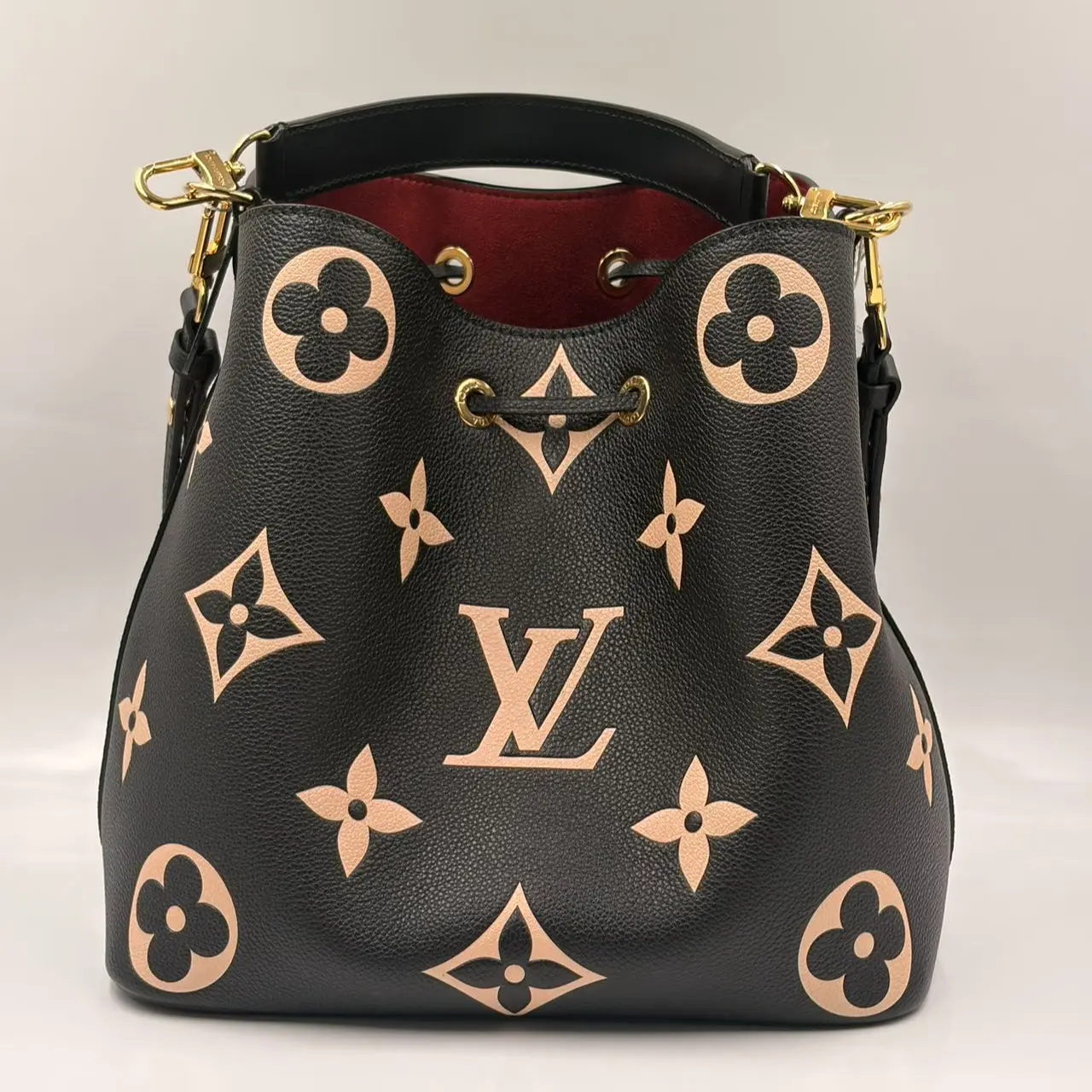 Pre-owned Louis Vuitton leather Shoulder Bags NeoNoe MM Monogram Empreinte Embossed Grainy Cowhide [BF 12Z] Q03821