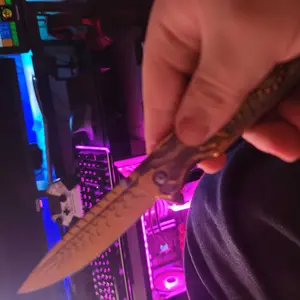 3D scorpion embossed manual outdoor folding knife, suitable for outdoor camping and hiking, durable men's EDC gift, Christmas gift, birthday gift.