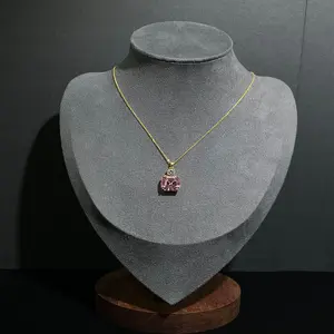 Luxurious Square Cut Pink Cubic Zirconia Pendant Necklace Elegant Jewelry Gift for Women's Birthday Anniversary
