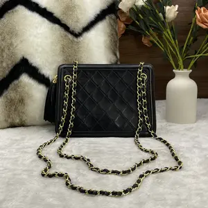 Pre-owned CHANEL Vintage Matelasse Quilted Black Lambskin Tassel Camera Bag with 24K Gold Plated Hardware 866