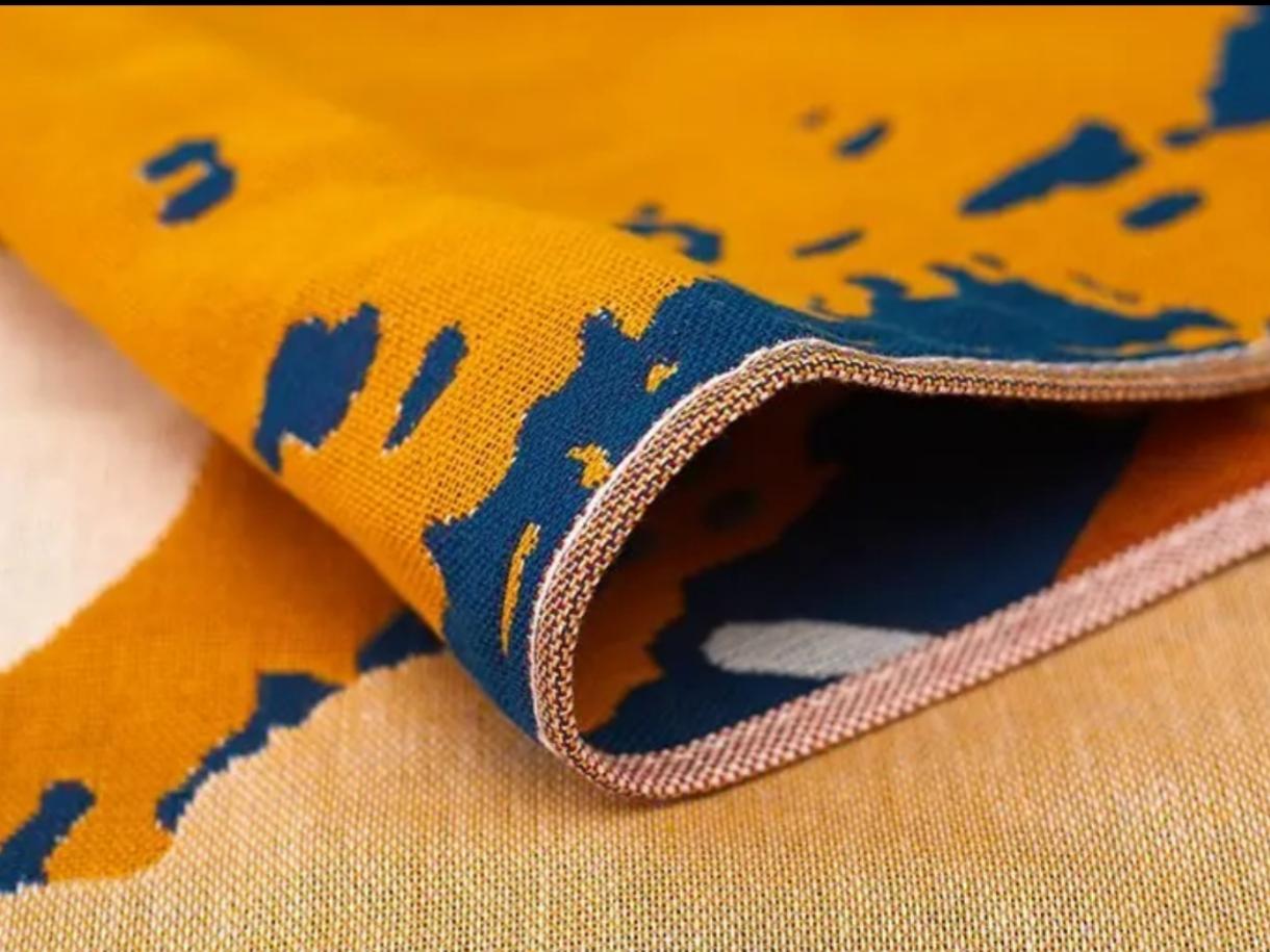 4-Layer Grade A Pure Cotton Gauze Multi-Functional Blanket Cute Cartoon Bear Design Ultra Soft Quick-Dry Large Size Breathable Bath Towel Blanket for Adults