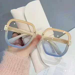 Ombré Lens