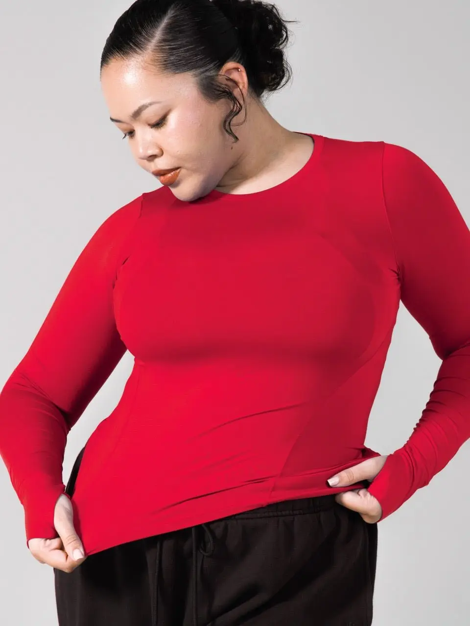 Halo Long Sleeve Hip Tee - Lipstick Red Fit Everyday