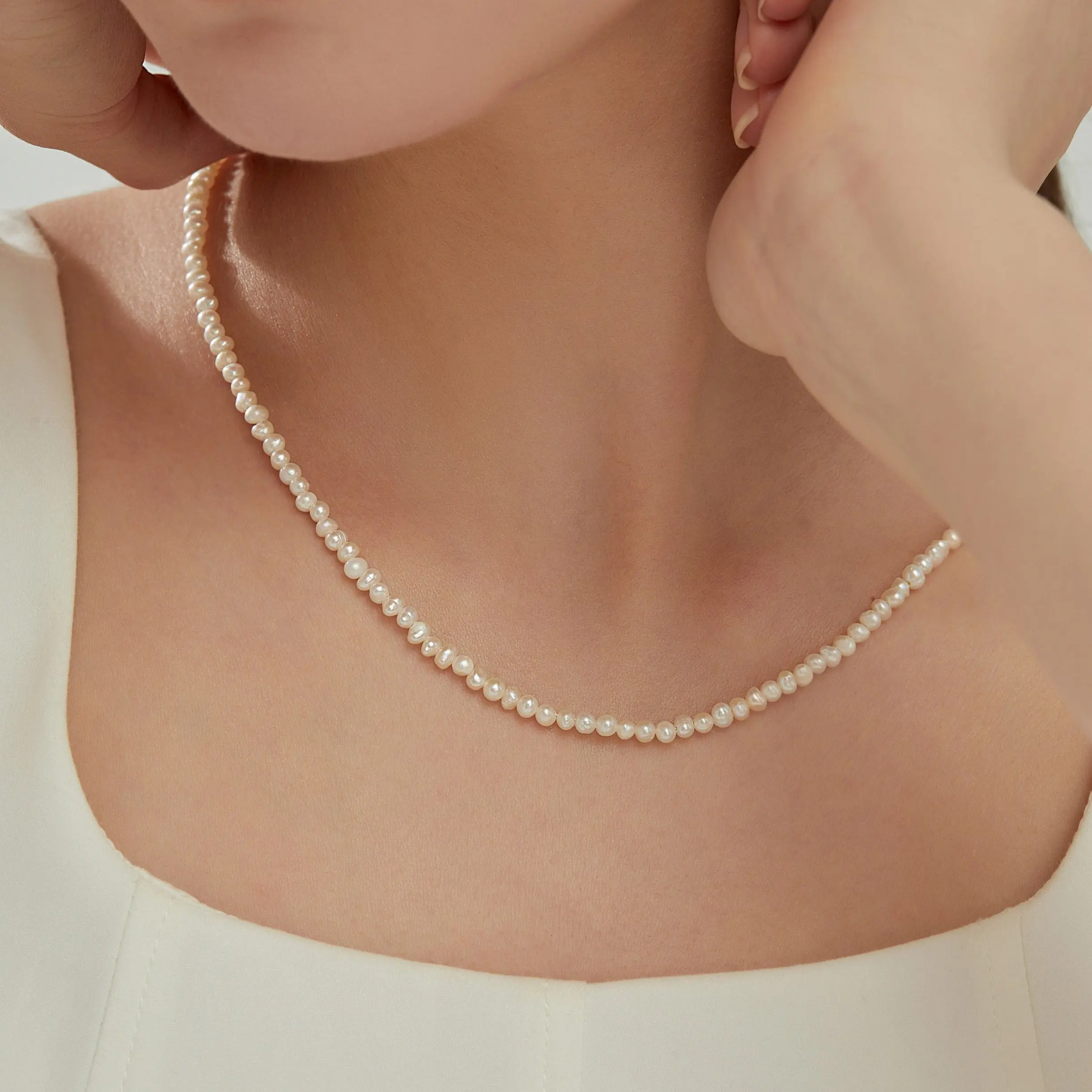 Carrie Classic Pearl Strand Necklace Carrie Classic Pearl Strand Necklace