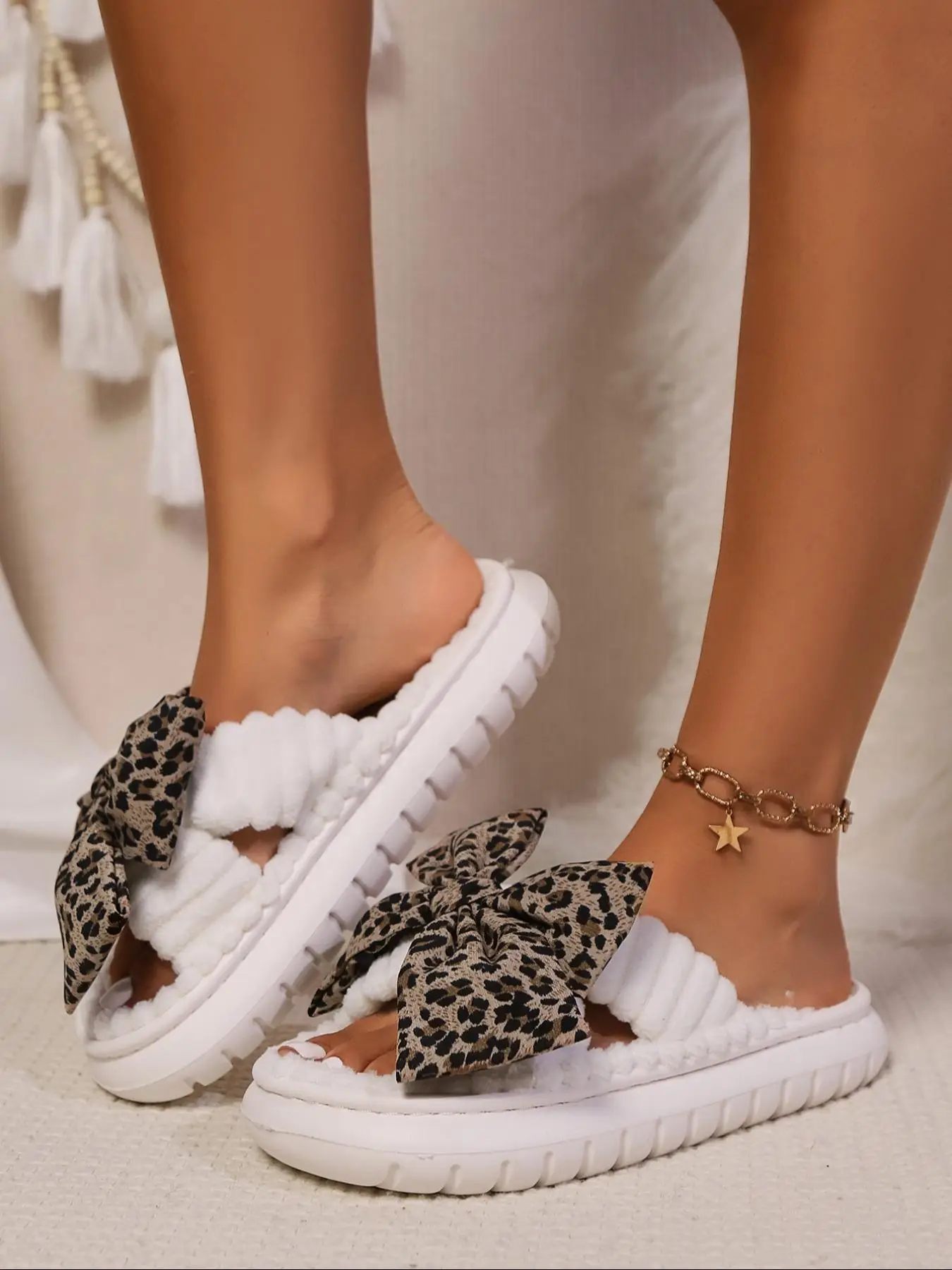 Women's Cute Leopard Print Bowknot & Flower & Heart Design Slippers, Casual Soft Comfortable Home Slippers, Warm Slippers for Indoor & Outdoor Use for