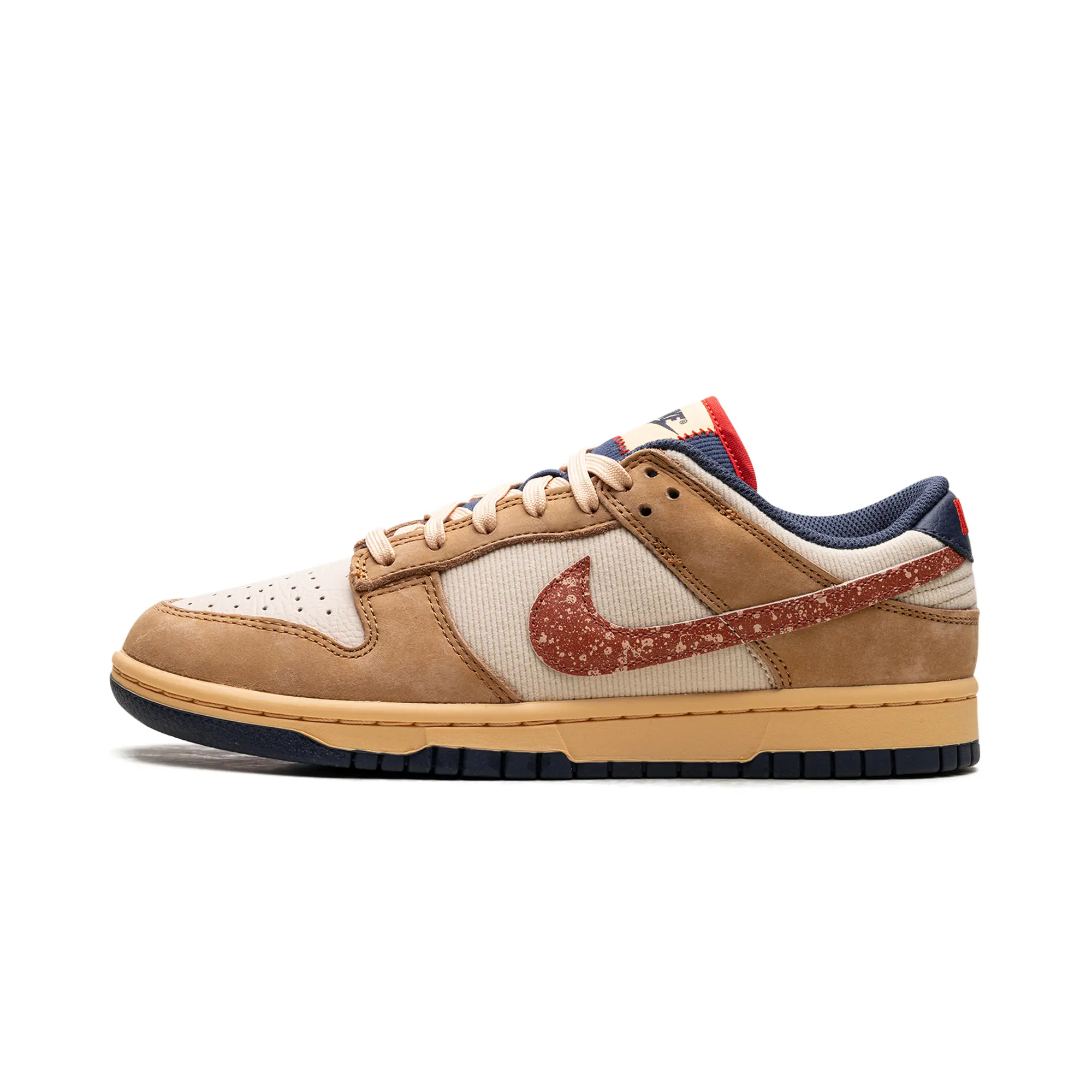 Dunk Low "Wheat/Sanddrift" Athletic Shoes, Style HQ3640-790