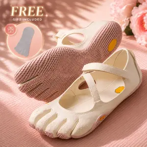Women's Five Finger Shoes, Minimalist Barefoot Shoes, Wide Toe Box Five Fingers Sneakers, Non Slip Soft Sole Workout Footwear, Indoor Fitness Running Yoga Pilates Dance Gym Training, Breathable Lightweight Five Toe Sock Shoes