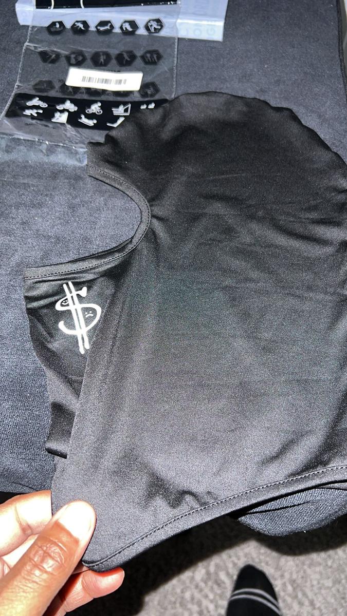 Item: Multicolor, $1