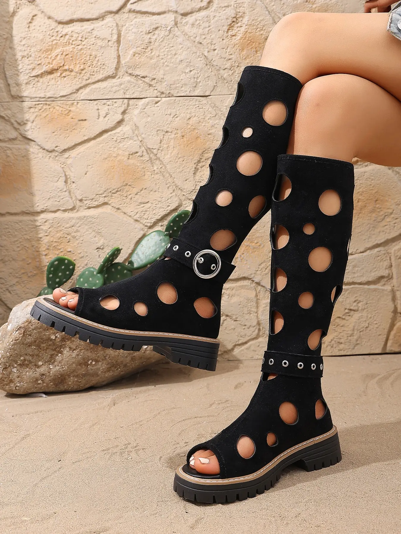 Women's New Suede Toe-Open Sandals Summer Fashion Classic Versatile Hollow Out Roman Sandals Rubber Thick Sole for Parties and Events Chunky Open Toe