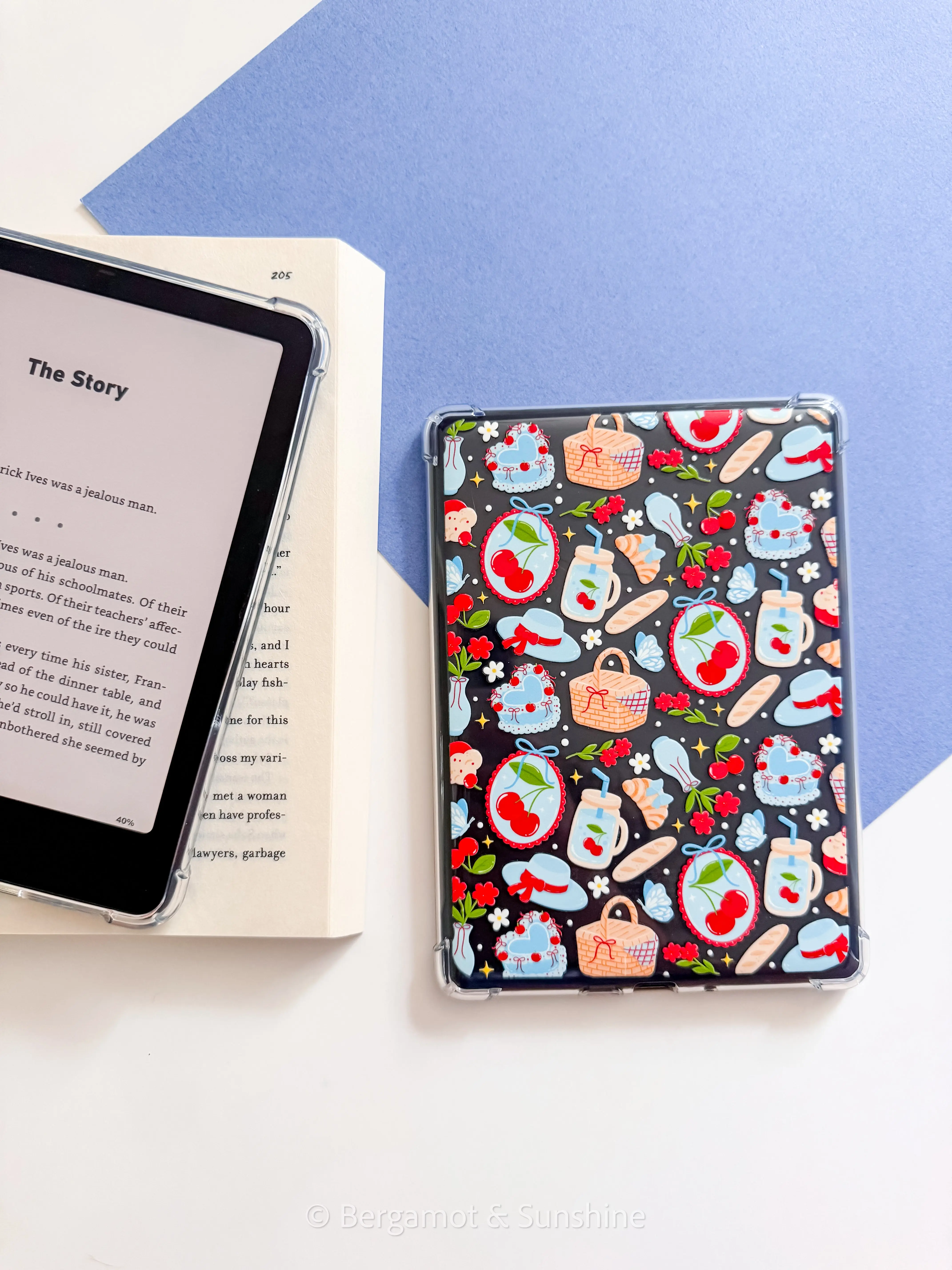 Picnic Day Kindle Paperwhite Case – Cute E-Reader Cover
