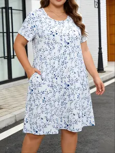 【Plus Size】 Floral Print Pocket Round Neck Dress Short Sleeve Crew Neck Dress for Summer, Women's Plus Clothing for Daily Wear, Bohemian Print Dresses