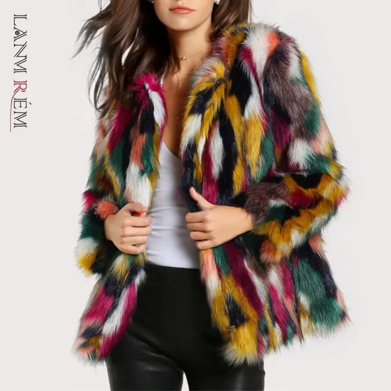 "Winter Elegance: LANMREM 2023 Fur Coat Collection"