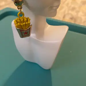 Burger and fries earring Female Male