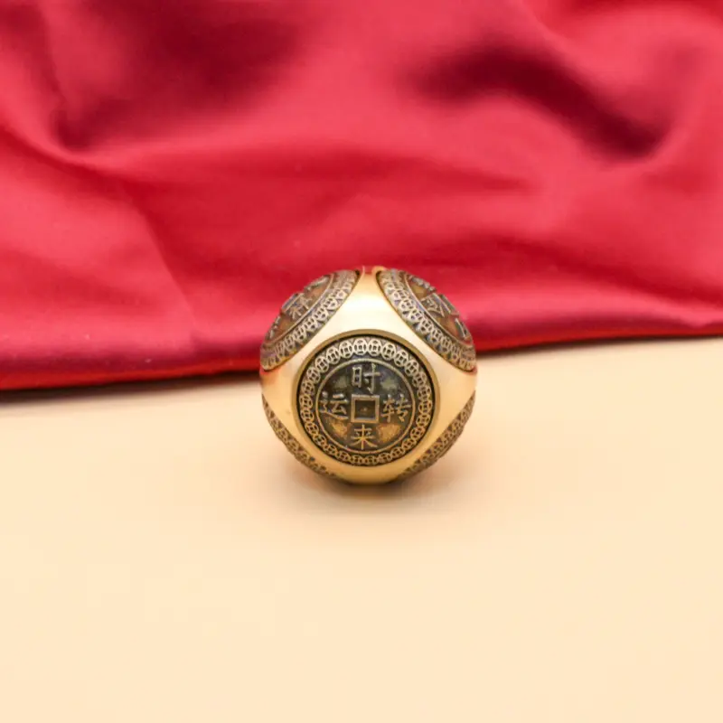 Elegant Brass Six-Sided Rotating Ball, Relaxation & Wealth Attraction, Handheld Feng Shui Charm, Ideal High-End Gift, Feng Shui Ornaments, Home Decor Ornaments, Decoration