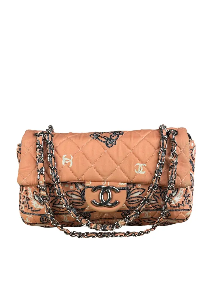 Pre-owned na Shoulder Bags Chanel Pink Paisley Bandana Print Flap Bag