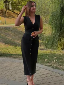 Chic Black Sleeveless V - Neck Midi Dress Bodycon Party Dress Women's Summer Dress Long One-Piece Dress Gown Black Dress Simple And Elegant Formal Dress Designer Clothing Casual Dresses Womenswear