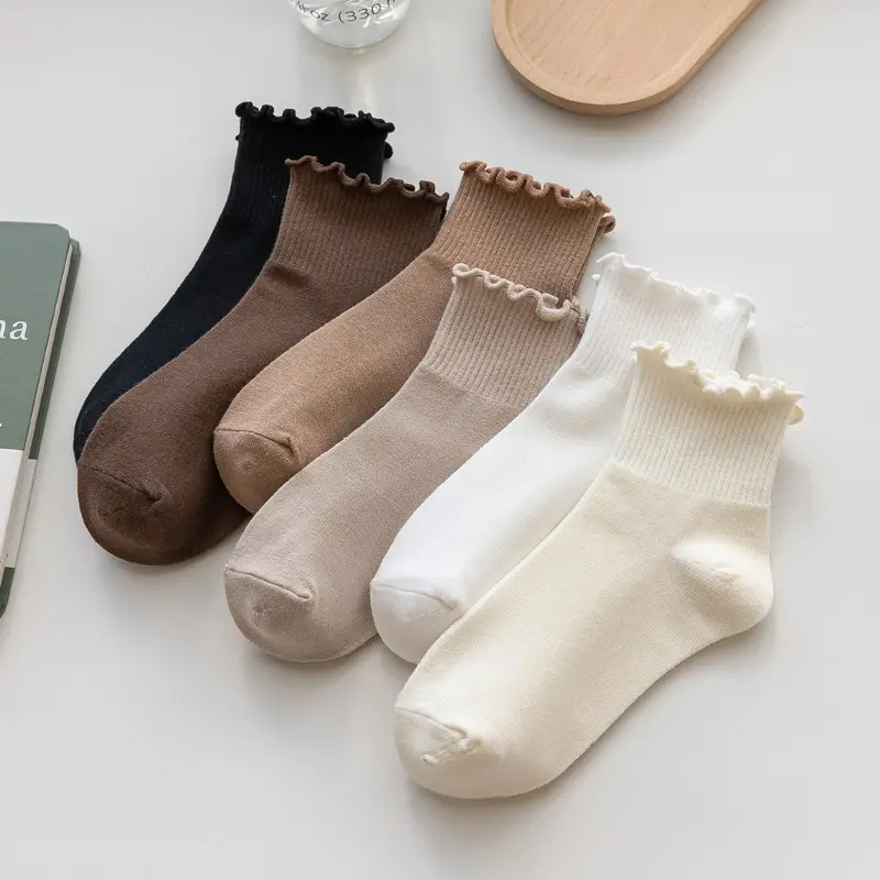 6/12 Pairs Women’s Ruffle Crew Socks, Soft Breathable Cotton Frill Trim Socks for Women, Cute Comfy Mid Calf Socks for Mary Janes, Loafers, Skirts, Dresses, School,  Daily Wear, All Season Fashion Outfit Basics thermal summer calcetines cómodos cozy short