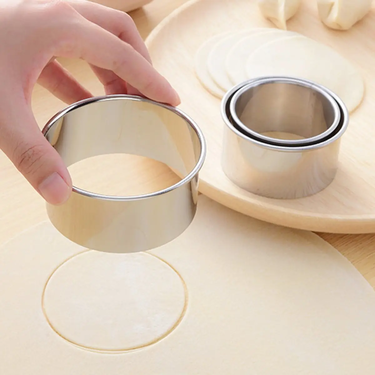 3-Piece Stainless Steel Dumpling Mold Set, Round Cutter for Biscuits & Cakes, Essential Kitchen Tool for Home & Restaurant Use, Baking Tools