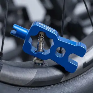 Portable Bike Valve Core Tool Kit - Presta Schrader Repair Set for Mountain Road Bikes, Multifunction Aluminum Emergency Tool, Pocket-Sized Fix Gear