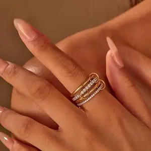Women's gold stacking rings, fade-resistant gold-plated cubic zirconia rings, silver and gold multi-ring mixed metal stacking ring sets