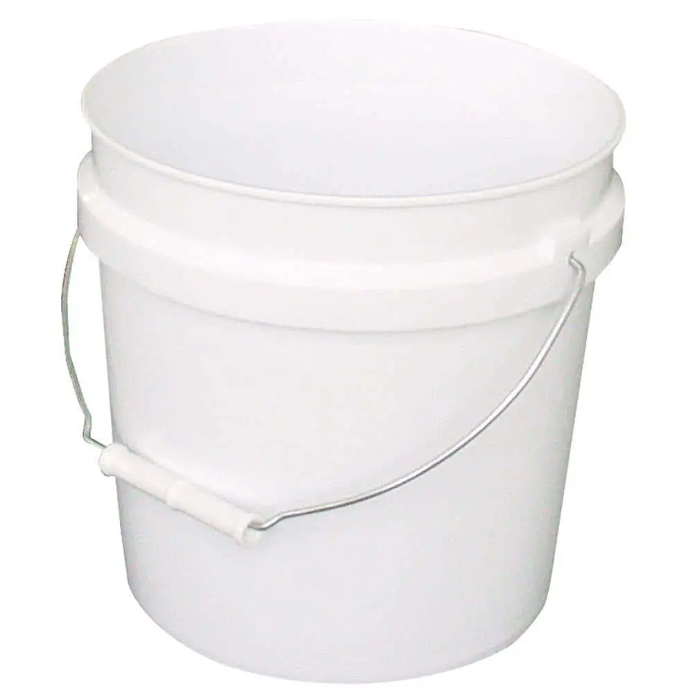 2 Gallon White Paint Bucket 2 Gallon White Paint Bucket
