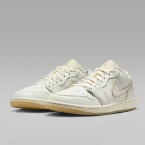 Jordan 1 Low SE Metallic Team Gold (Women's) HV5157-100 New