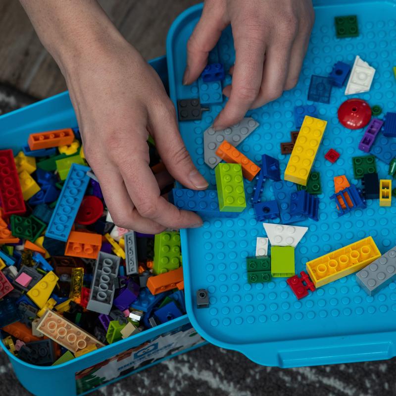 BRICK LOOT 1000 Bricks with Storage Bin - 100% Compatible with LEGO - 70 Bonus Bricks - Quality ABS Plastic - Great Variety of Colors & Sizes - Ideal for Building & Collection