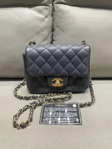 Pre-owned CHANEL SN24 mini square