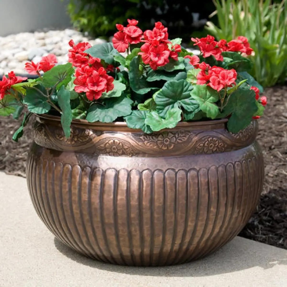 212 MAIN Robert Allen 12 in. Vintage Copper Floral Planter with Handle - Metal Patio Planter, Decorated Flower Pots for Home Improvement, Garden Supplies, Garden Accessories