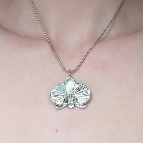 Orchid Necklace | Non-tarnishing Stainless Steel Jewelry