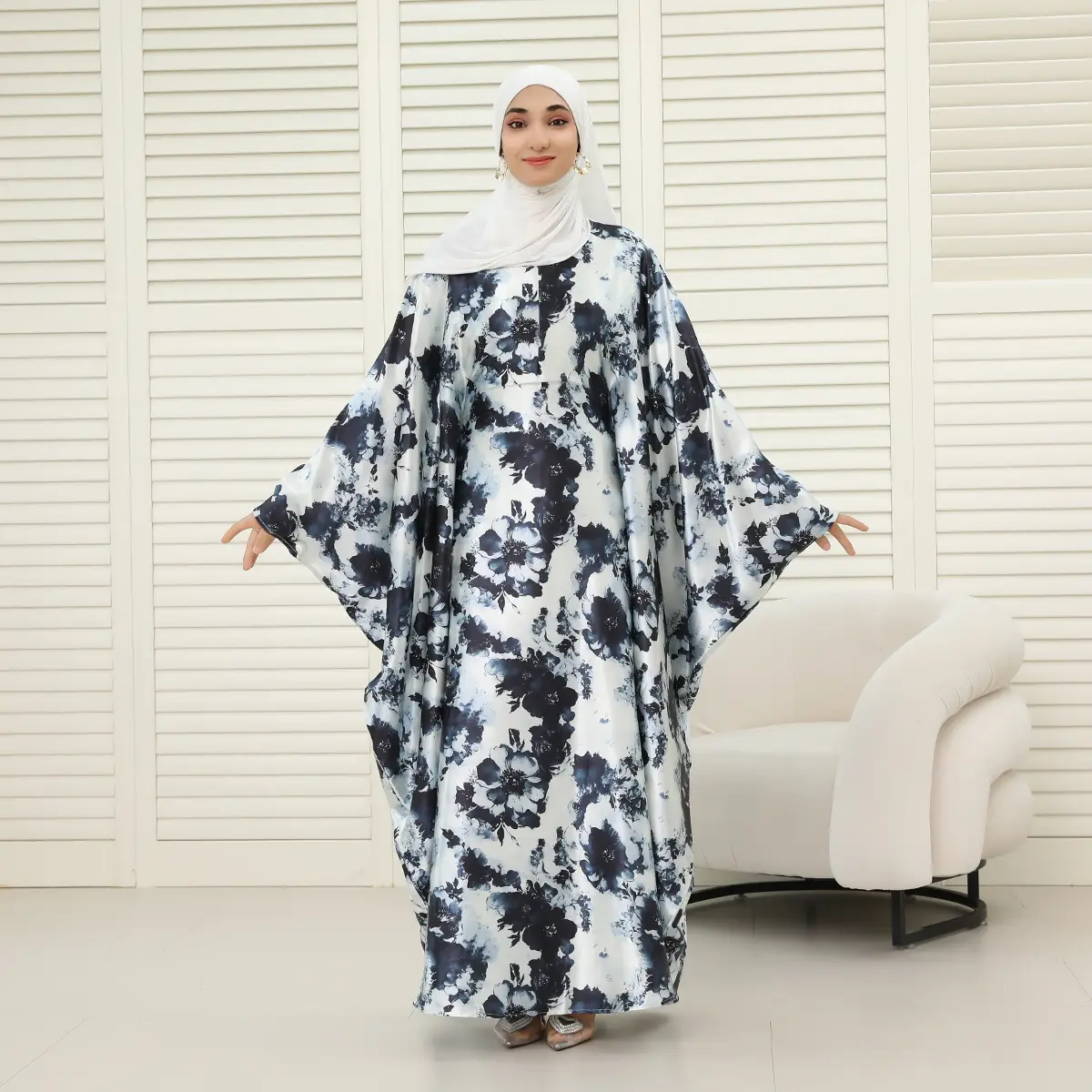 NCK004 Oversized Batwing Abaya with Hidden Belt & Zipper Recycled Polyester Fashionable & Comfortable for Plus-Size Women waist tie